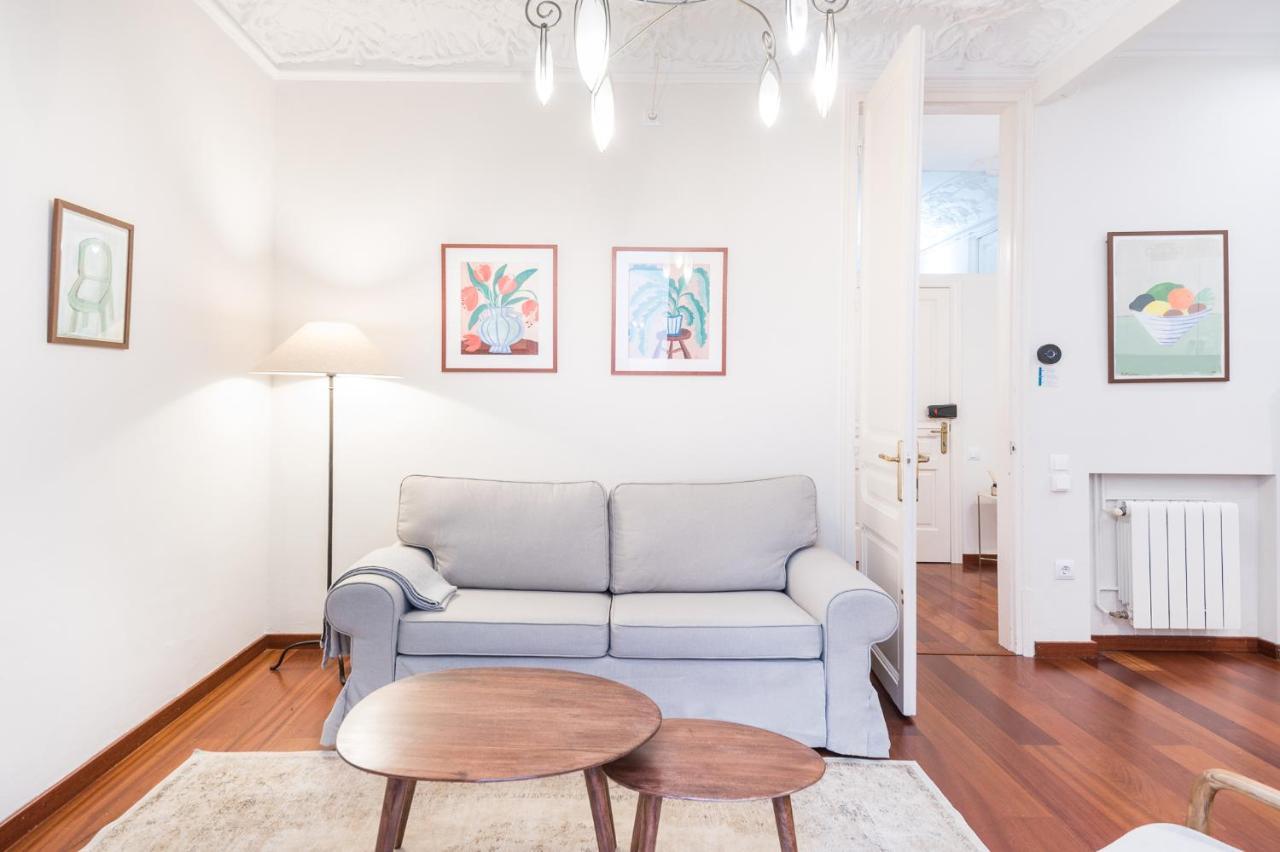 Modernist Apartment In The Best Location Barcelona Exterior foto